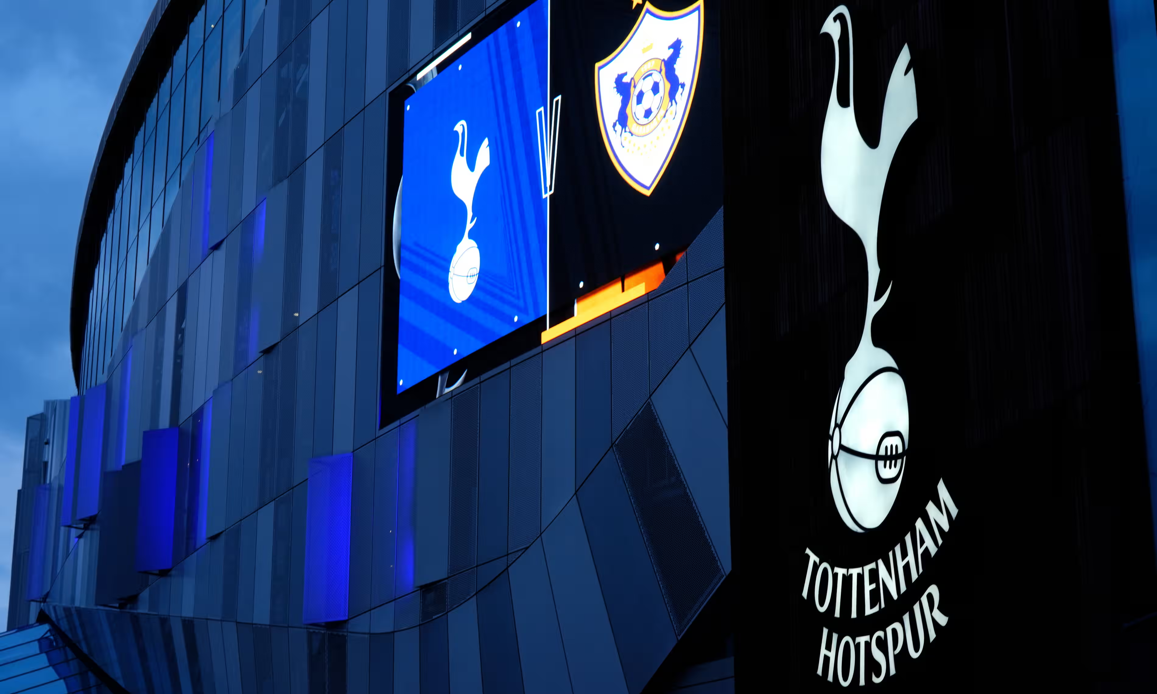 👀热刺球迷用歌声侮辱芒特 球队官方发文谴责：这不是支持球队的正确方式